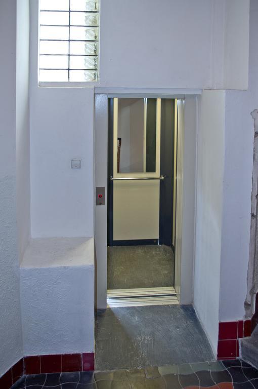 Apartments With 2 Bathrooms- 5 Minutes From Old Town - 102 M2 Prága Kültér fotó