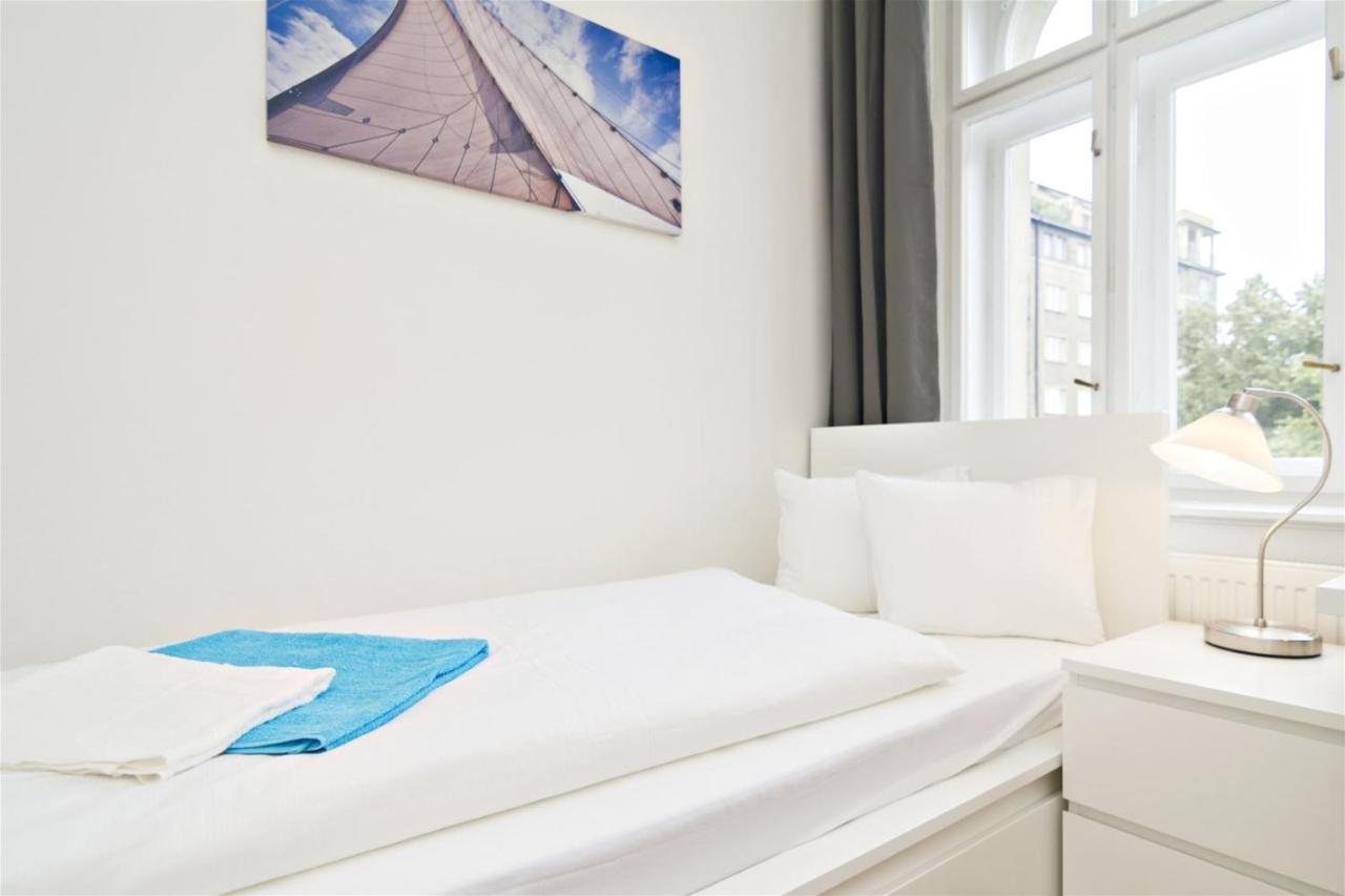 Apartments With 2 Bathrooms- 5 Minutes From Old Town - 102 M2 Prága Kültér fotó