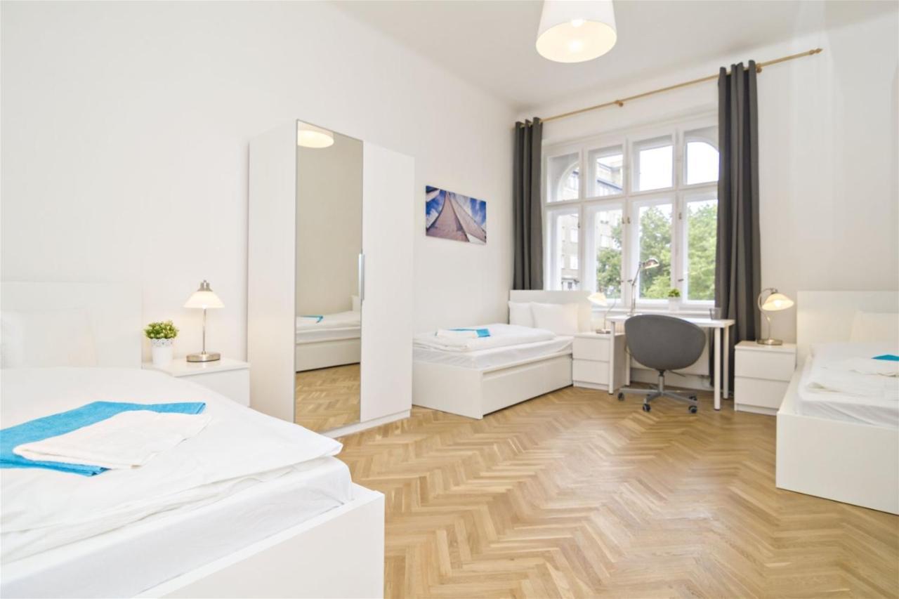 Apartments With 2 Bathrooms- 5 Minutes From Old Town - 102 M2 Prága Kültér fotó